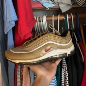Air max 97 gold